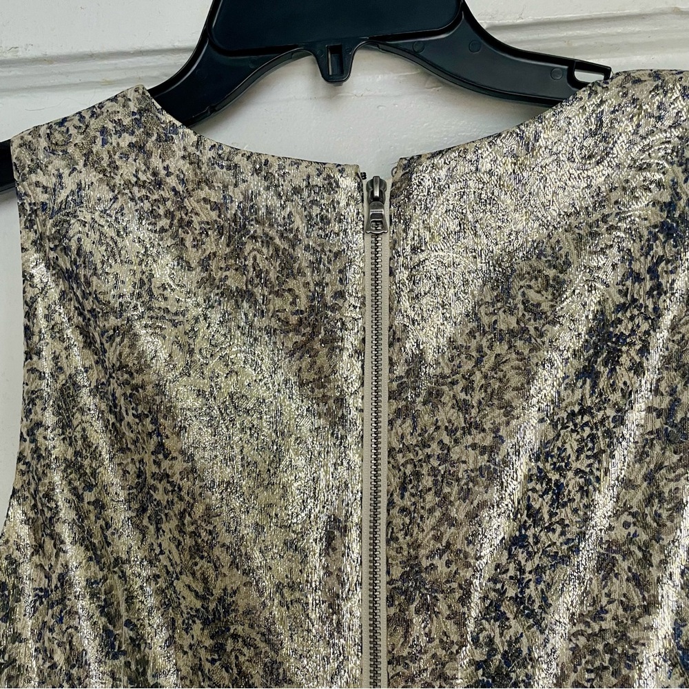 Alice & Olivia Varita metallic side cut out fit and flare dress size 8 - Picture 8 of 10
